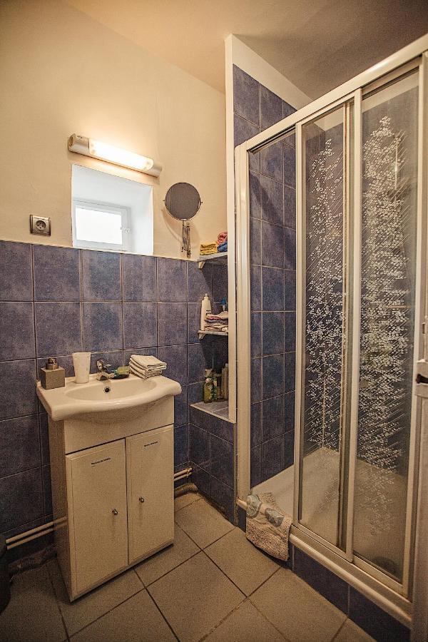 La Tourelle Bed & Breakfast Vascoeuil Bagian luar foto